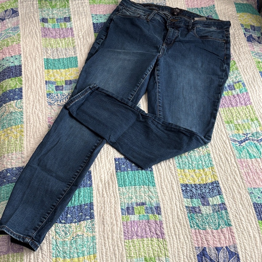 NYDJ Ami Skinny Dark Blue Jeans Size 10
